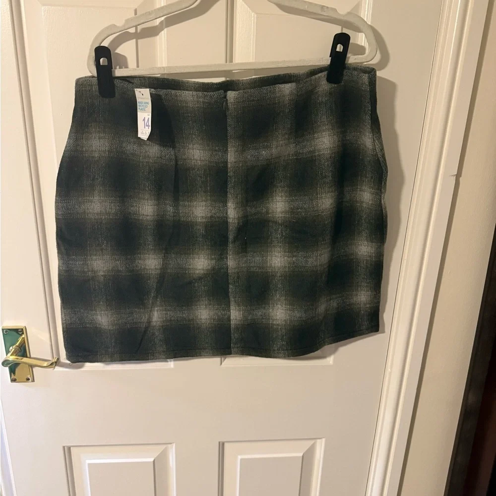 Primark Green and White Plaid Mini Skirt
